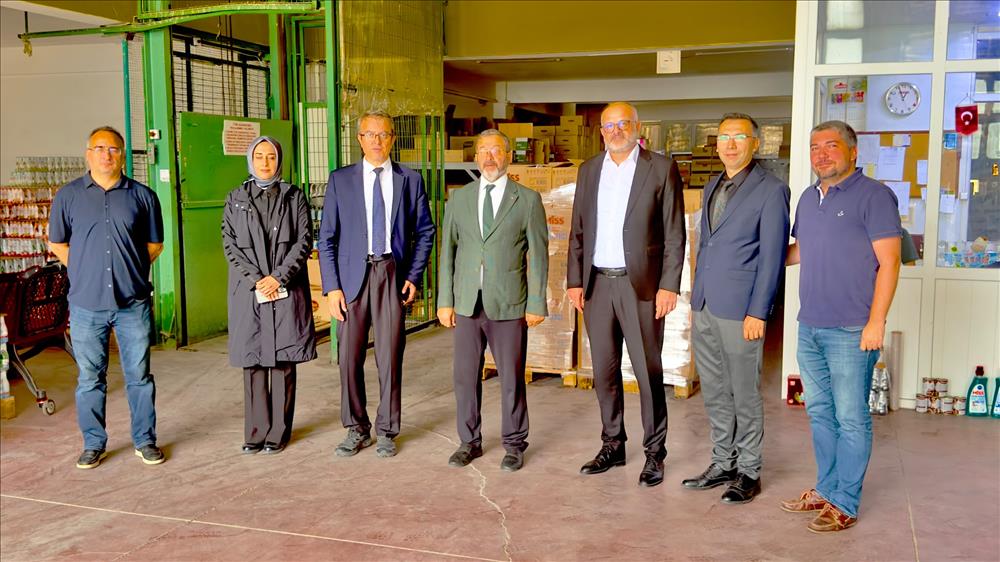 Saruhanlar Ticaret Firmasına Yalova Üniversitesi TTO Faaliyetleri Kapsamında Ziyaret